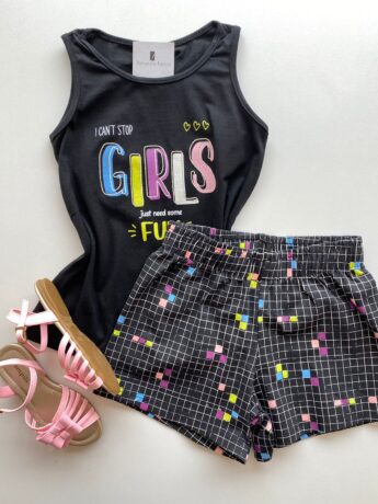 Conjunto Infantil Feminino Regata Preta e Short Estampa Xadrez Fernanda Ramos Kids