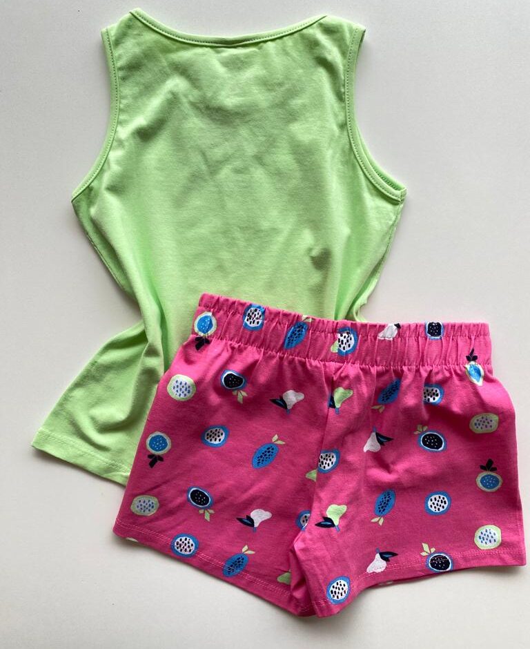 fernandaramoskids com br Conjunto Infantil Feminino Regata Verde e Short Estampado Rosa 2