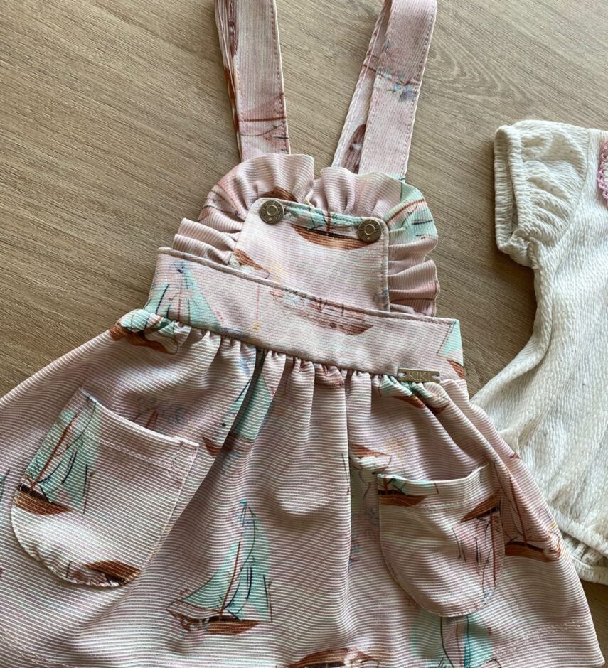 fernandaramoskids com br Conjunto Infantil Feminino Salopete Detalhes em Fios Prata Blusa Linho 2
