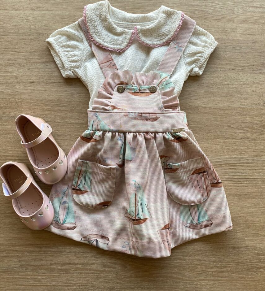 Conjunto Infantil Feminino Salopete Detalhes em Fios Prata Blusa Linho Fernanda ramos kids