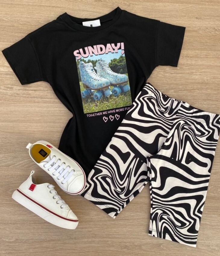 Conjunto Infantil Feminino T-shirt Manga Curta Preta e Bermuda Estampa Zebra Fernanda Ramos Kids