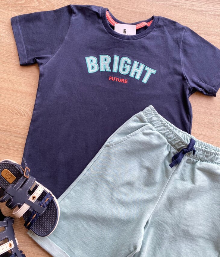 fernandaramoskids com br Conjunto Infantil Masculino Camiseta Azul Marinho e Bermuda Verde 1