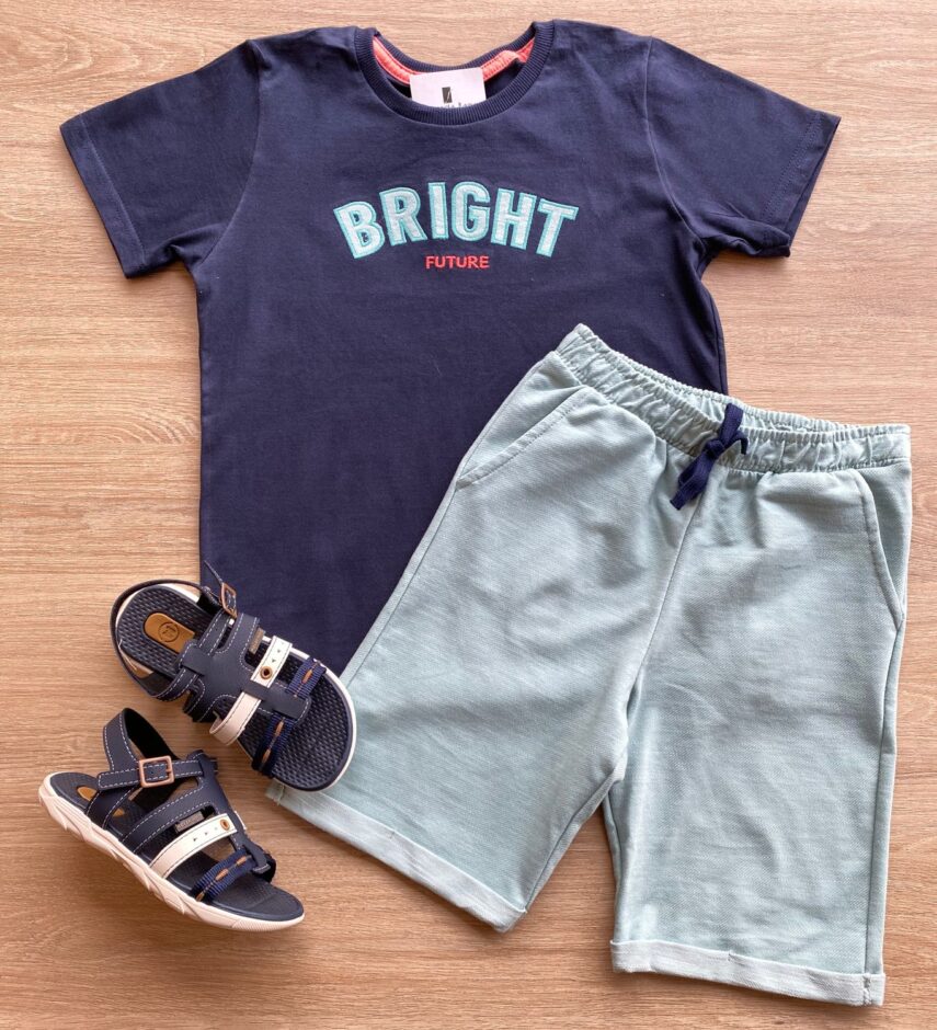 Conjunto Infantil Masculino Camiseta Azul Marinho e Bermuda Verde Fernanda Ramos Kids