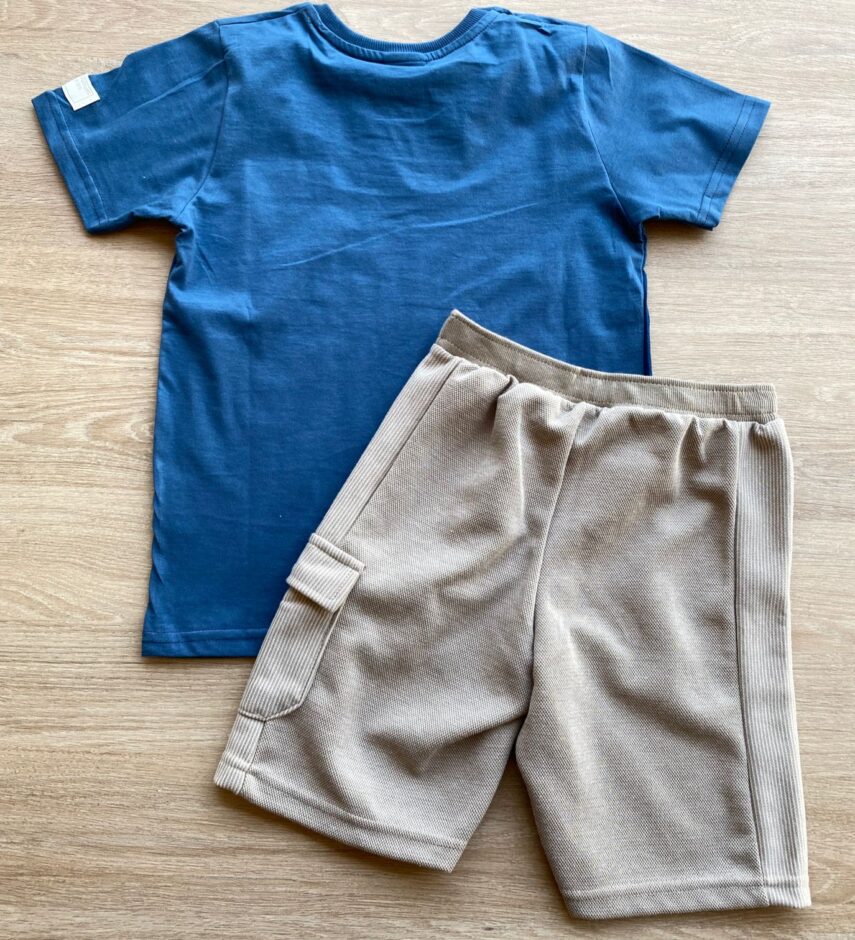 fernandaramoskids com br Conjunto Infantil Masculino Camiseta Azul e Bermuda Bege 3