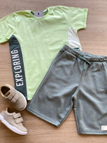 Conjunto Infantil Masculino Camiseta Básica e Bermuda Verde Fernanda Ramos Kids