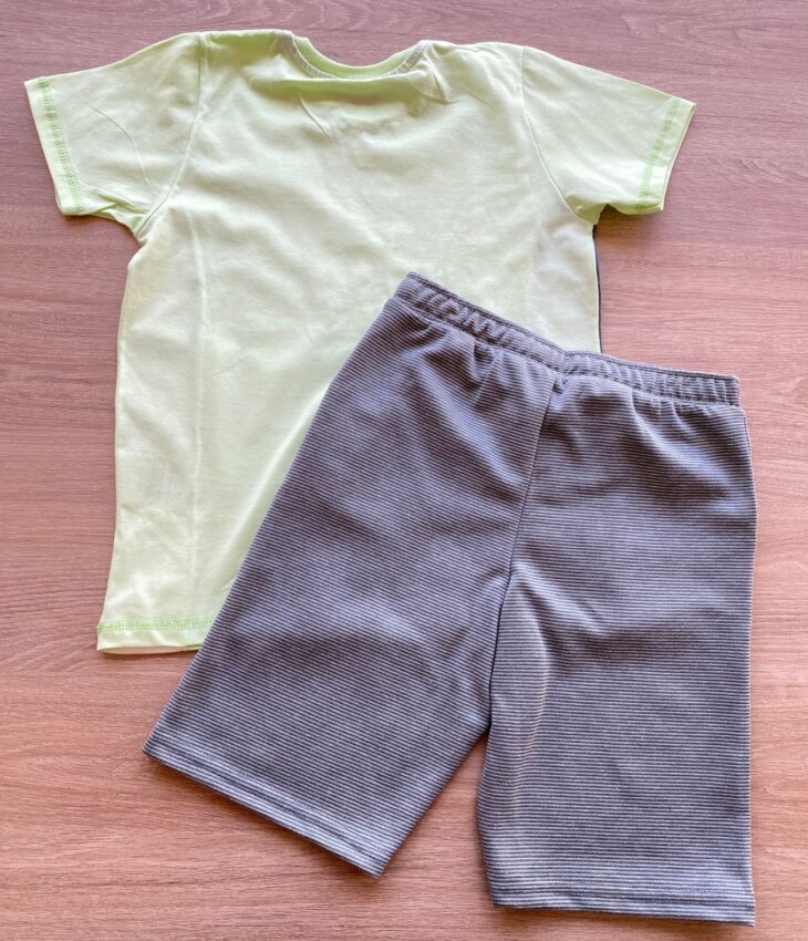 fernandaramoskids com br Conjunto Infantil Masculino Camiseta Básica e Bermuda Verde 4