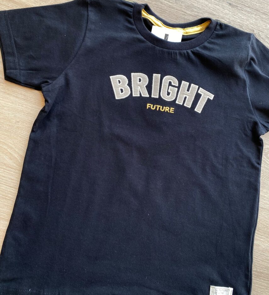 fernandaramoskids com br Conjunto Infantil Masculino Camiseta Bright Preta e Bermuda Bege 2