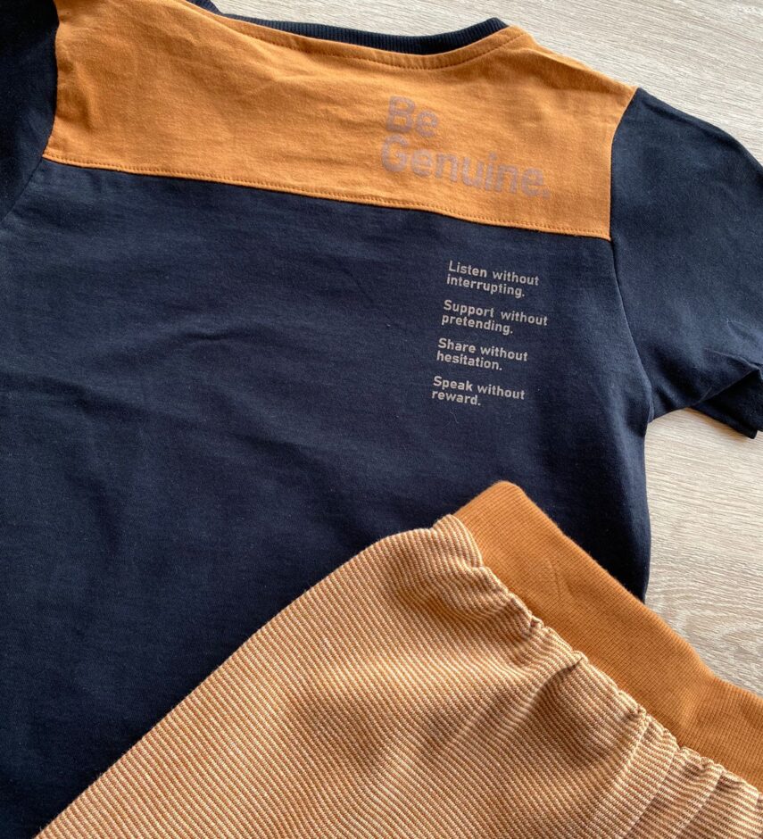 fernandaramoskids com br Conjunto Infantil Masculino Camiseta Preta e Bermuda Caramelo 4