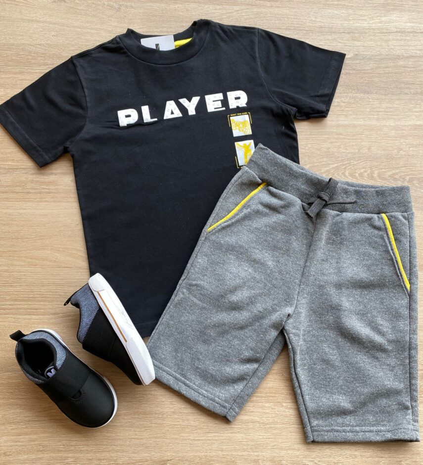 Conjunto Infantil Masculino Camiseta Preta e Bermuda Cinza Fernanda Ramos Kids