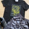 fernandaramoskids com br Conjunto Infantil Masculino Camiseta Preta e Bermuda Tactel Estampada 1