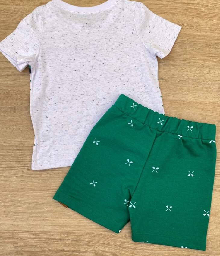 fernandaramoskids com br Conjunto Infantil Masculino Camiseta Urso e Bermuda Verde 3