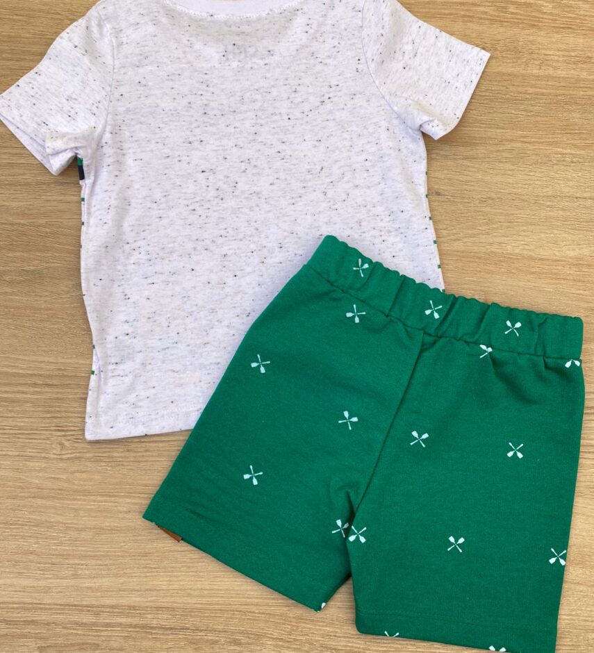 fernandaramoskids com br Conjunto Infantil Masculino Camiseta Urso e Bermuda Verde 3