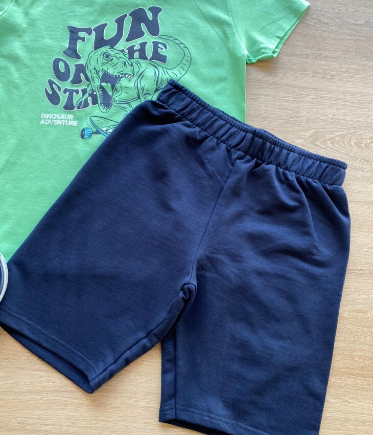 fernandaramoskids com br Conjunto Infantil Masculino Camiseta Verde e Bermuda Azul 2