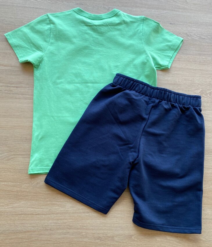 fernandaramoskids com br Conjunto Infantil Masculino Camiseta Verde e Bermuda Azul 3
