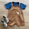 Conjunto Infantil Masculino Jardineira Marrom e Camiseta Azul Fernanda Ramos Kids
