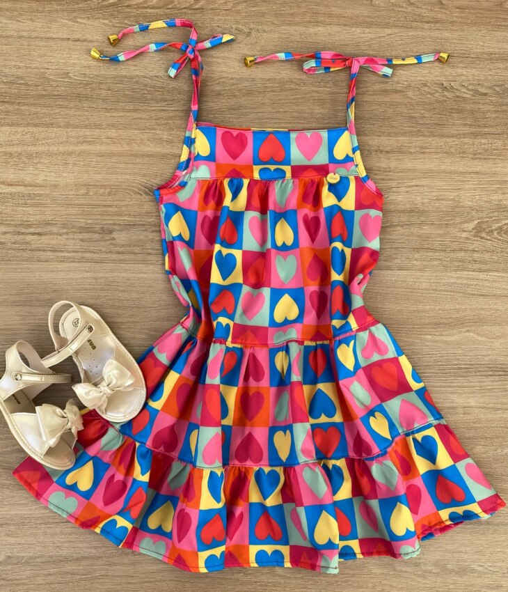 Vestido Infantil Feminino Alças com Amarração Estampa de Corações Fernanda Ramos Kids