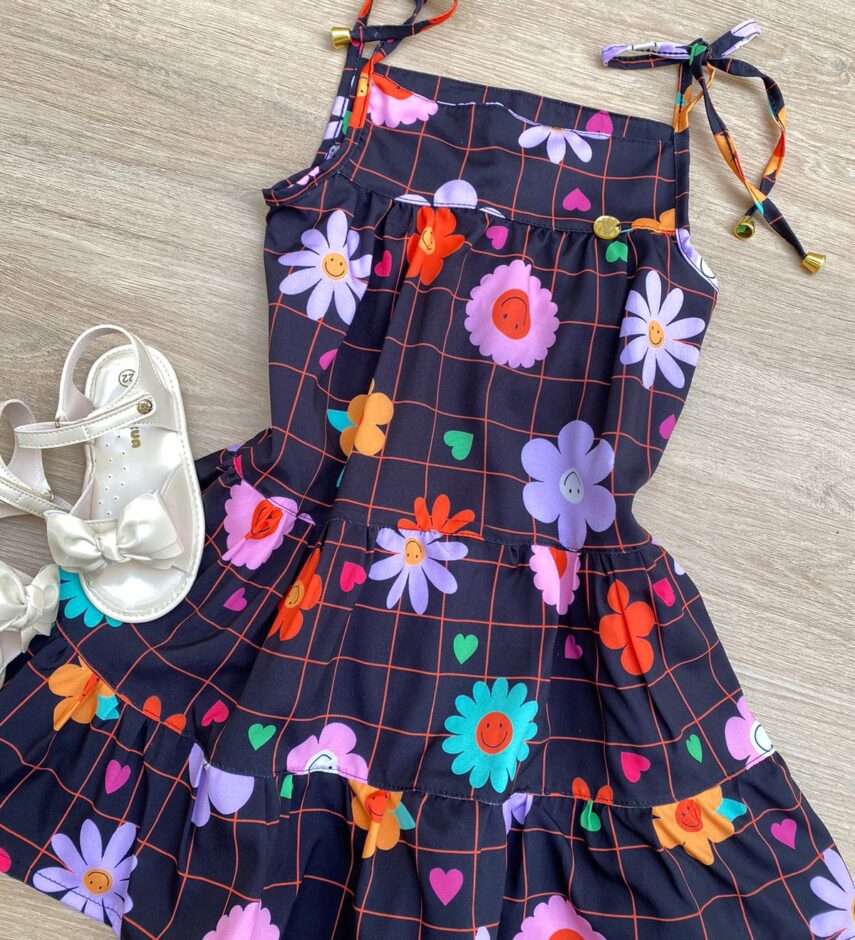 fernandaramoskids com br Vestido Infantil Feminino Alças com Amarração Estampa Floral Preto 1