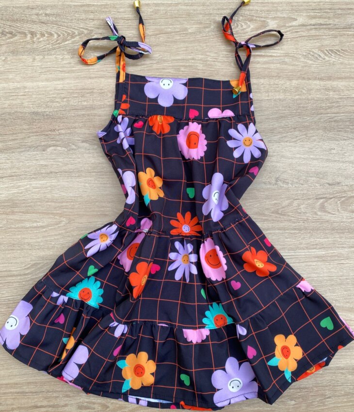 fernandaramoskids com br Vestido Infantil Feminino Alças com Amarração Estampa Floral Preto 3