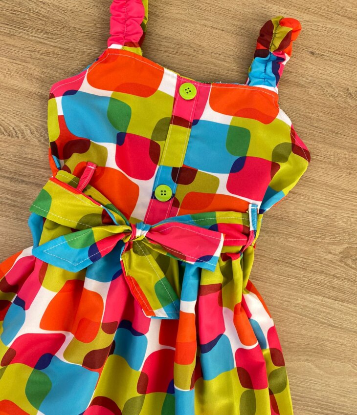 fernandaramoskids com br Vestido Infantil Feminino com Amarração e Botões Falsos Estampado 1