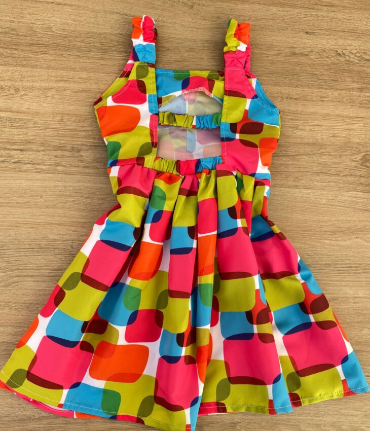 fernandaramoskids com br Vestido Infantil Feminino com Amarração e Botões Falsos Estampado 2
