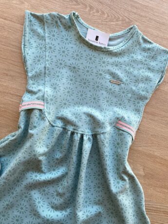fernandaramoskids com br Vestido Infantil Feminino Curto com Detalhe Lateral Verde 1