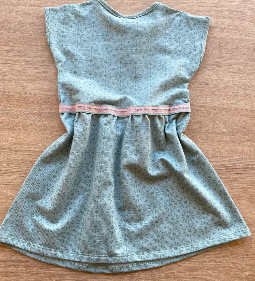 fernandaramoskids com br Vestido Infantil Feminino Curto com Detalhe Lateral Verde 2