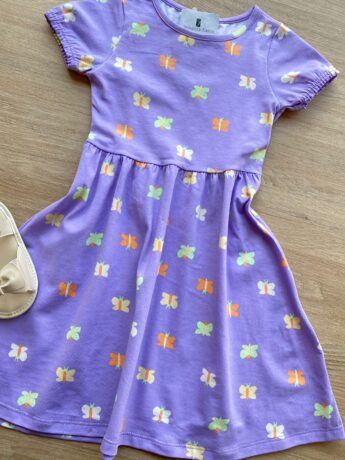 fernandaramoskids com br Vestido Infantil Feminino Curto Estampa Borboletas Lilás 1