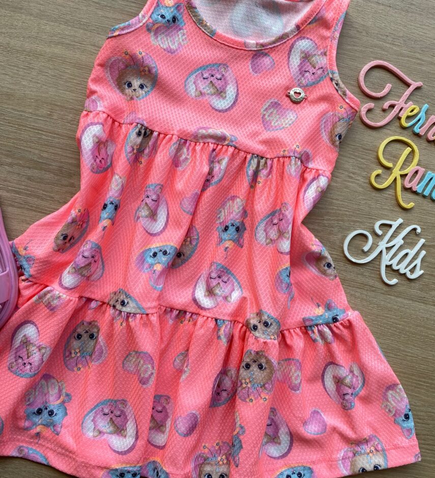 fernandaramoskids com br Vestido Infantil Feminino Curto Estampa de Bichinhos Pink Flúor 1