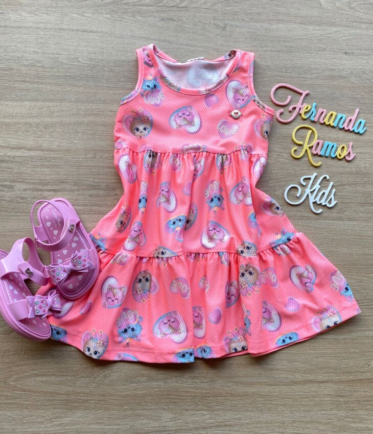 Vestido Infantil Feminino Curto Estampa de Bichinhos Pink Flúor Fernanda Ramos Kids