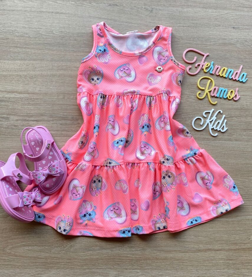 Vestido Infantil Feminino Curto Estampa de Bichinhos Pink Flúor Fernanda Ramos Kids