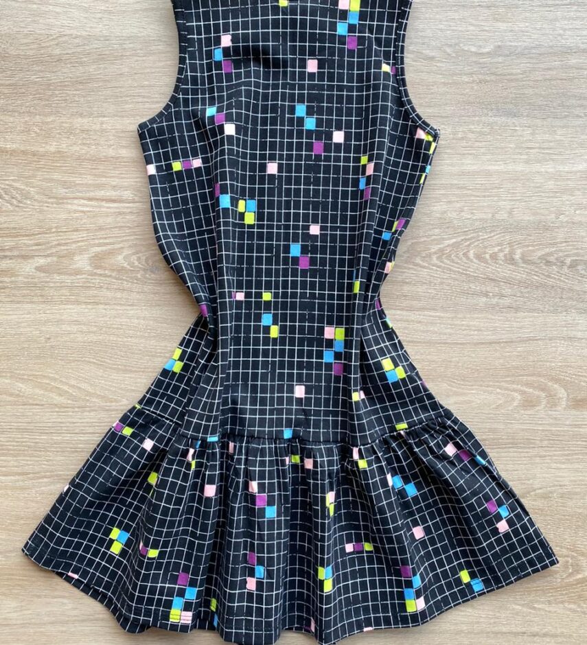 fernandaramoskids com br Vestido Infantil Feminino Curto Evase Estampado Preto 1