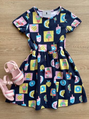 Vestido Infantil Feminino Estampa de Frutas e Sorvetes Azul Marinho Fernanda Ramos Kids
