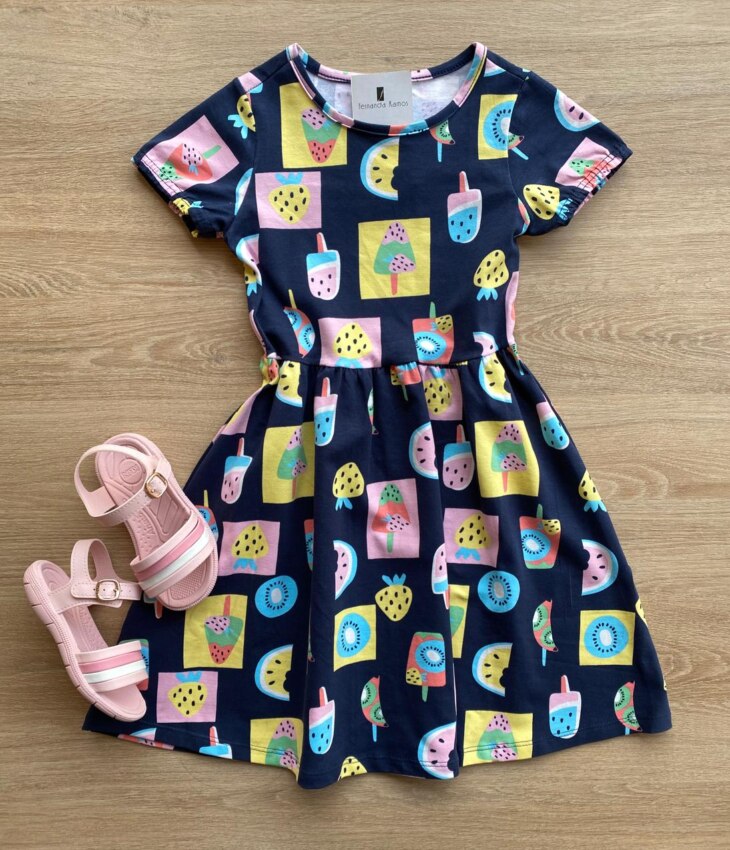 Vestido Infantil Feminino Estampa de Frutas e Sorvetes Azul Marinho Fernanda Ramos Kids