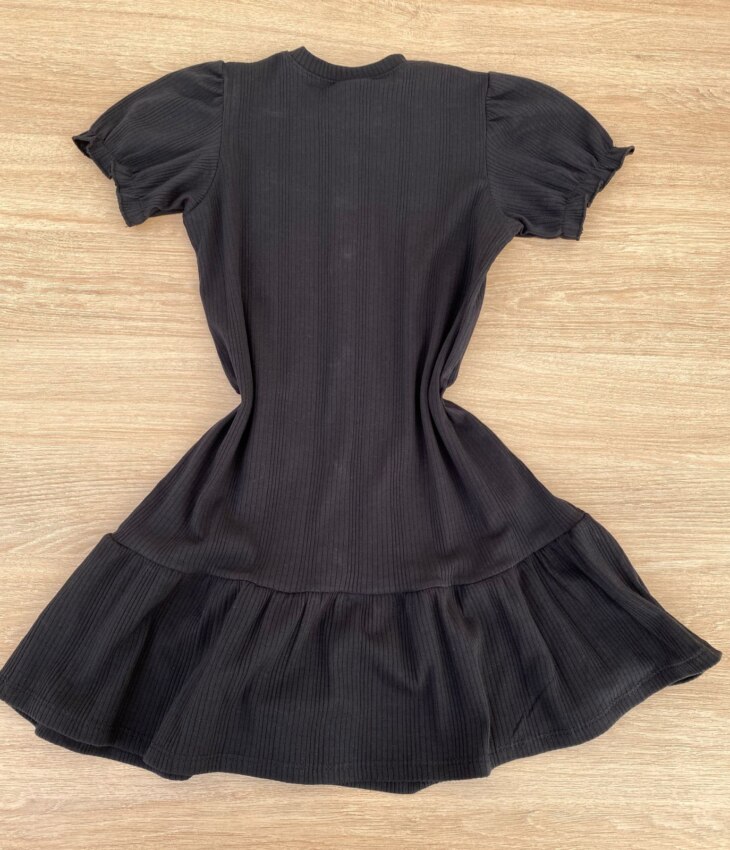 fernandaramoskids com br Vestido Infantil Feminino Manga Curta com Botões Falsos Preto 2