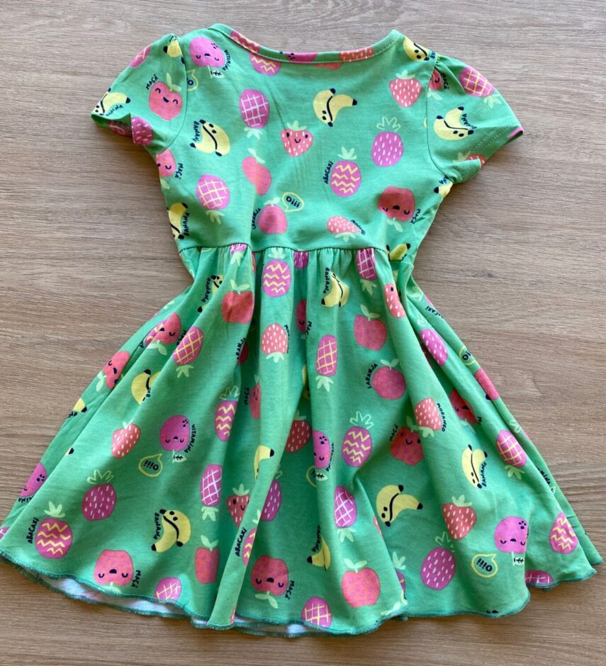 fernandaramoskids com br Vestido Infantil Feminino Manga Curta Evase Estampa Frutinhas Verde 2