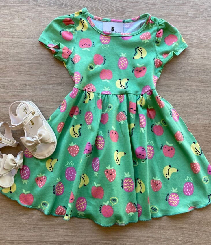 Vestido Infantil Feminino Manga Curta Evase Estampa Frutinhas Verde Fernanda Ramos Kids