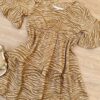 fernandaramoskids com br Vestido Infantil Feminino Soltinho Manga Curta Estampado Bege 1