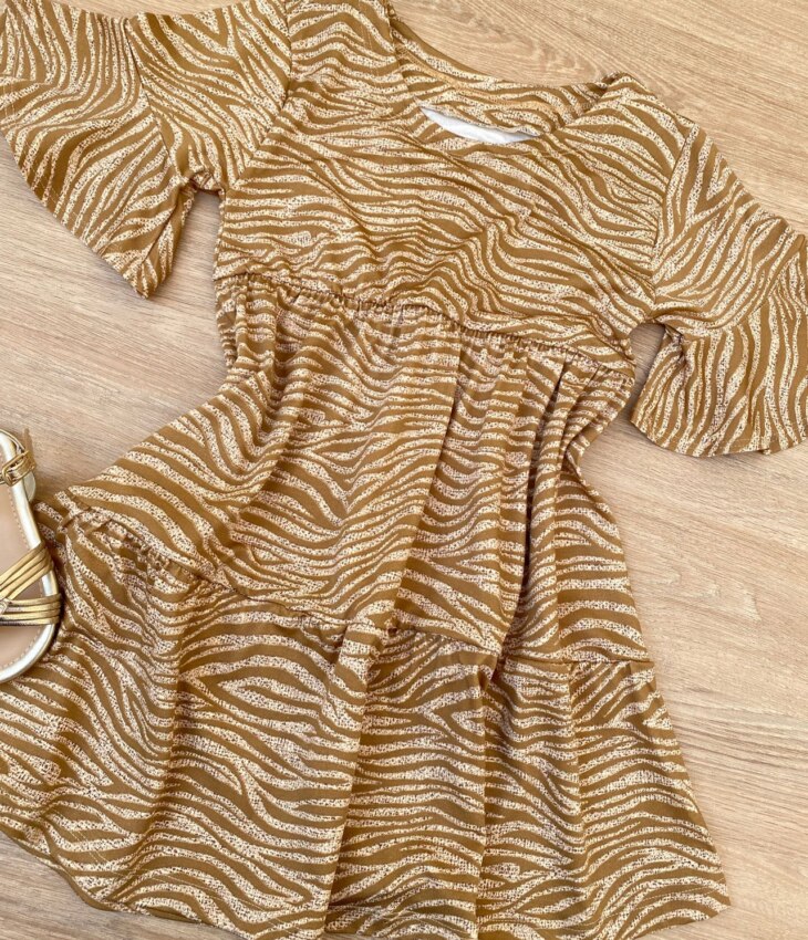 fernandaramoskids com br Vestido Infantil Feminino Soltinho Manga Curta Estampado Bege 1