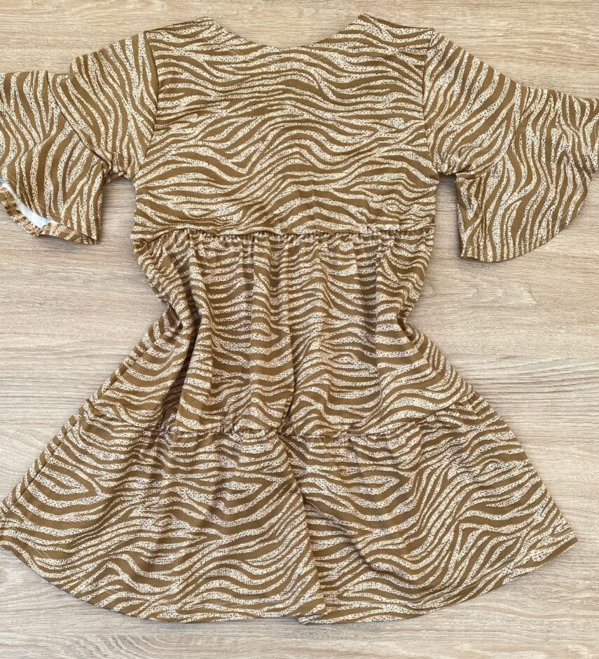 fernandaramoskids com br Vestido Infantil Feminino Soltinho Manga Curta Estampado Bege 2