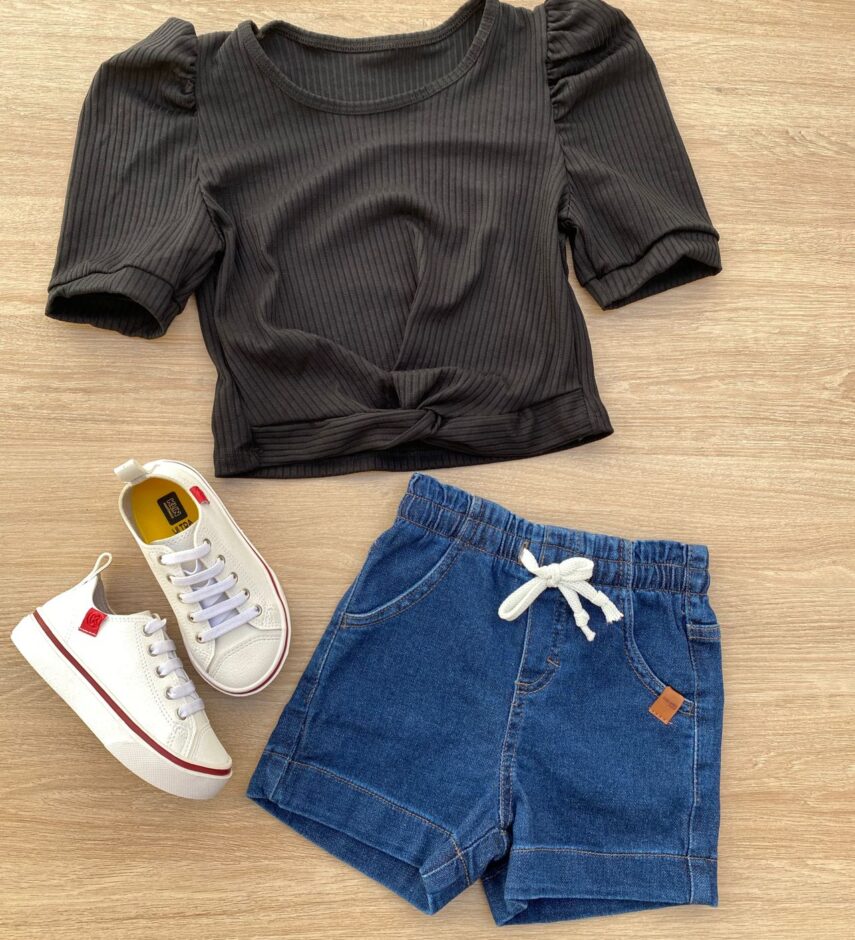 Blusa Cropped Infantil Feminino Canelado Manga Princesa Preto Fernanda Ramos Kids