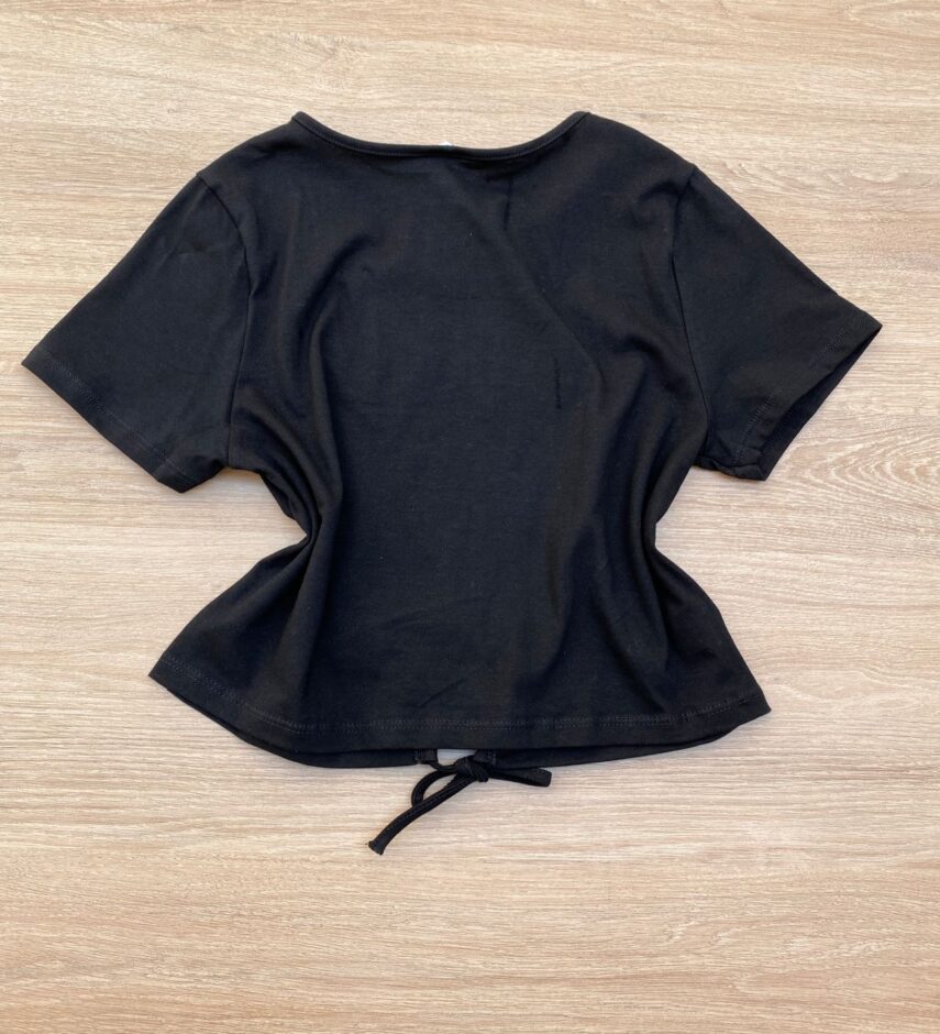 fernandaramoskids com br Blusa Cropped Infantil Feminino Manga Curta Cool com Amarração Preto 2