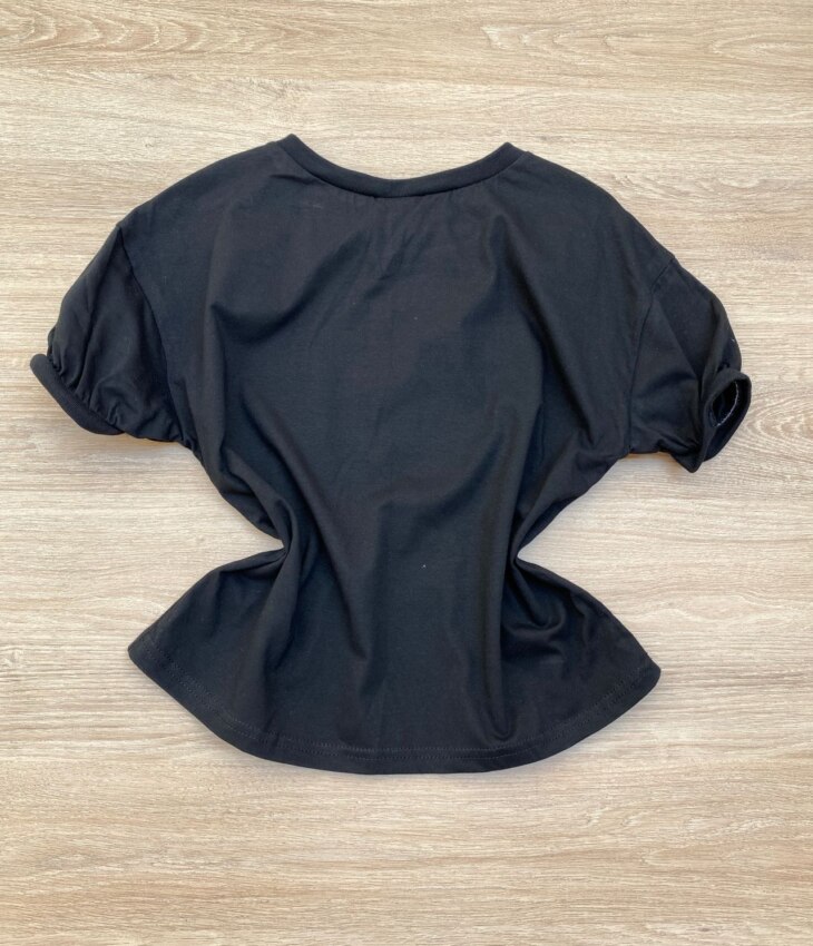 fernandaramoskids com br Blusa Manga Curta Infantil Feminina Ampla com Estampa Preta 2