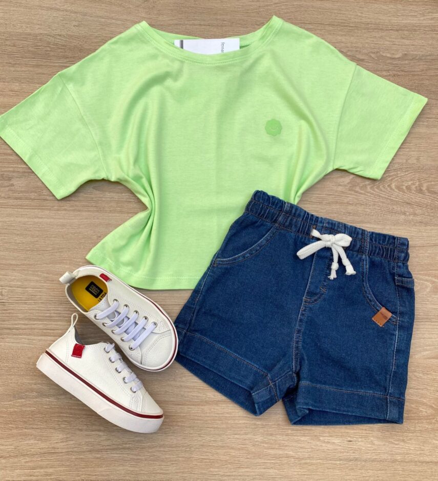 Blusa Manga Curta Infantil Feminina Ampla Verde Fernanda Ramos Kids