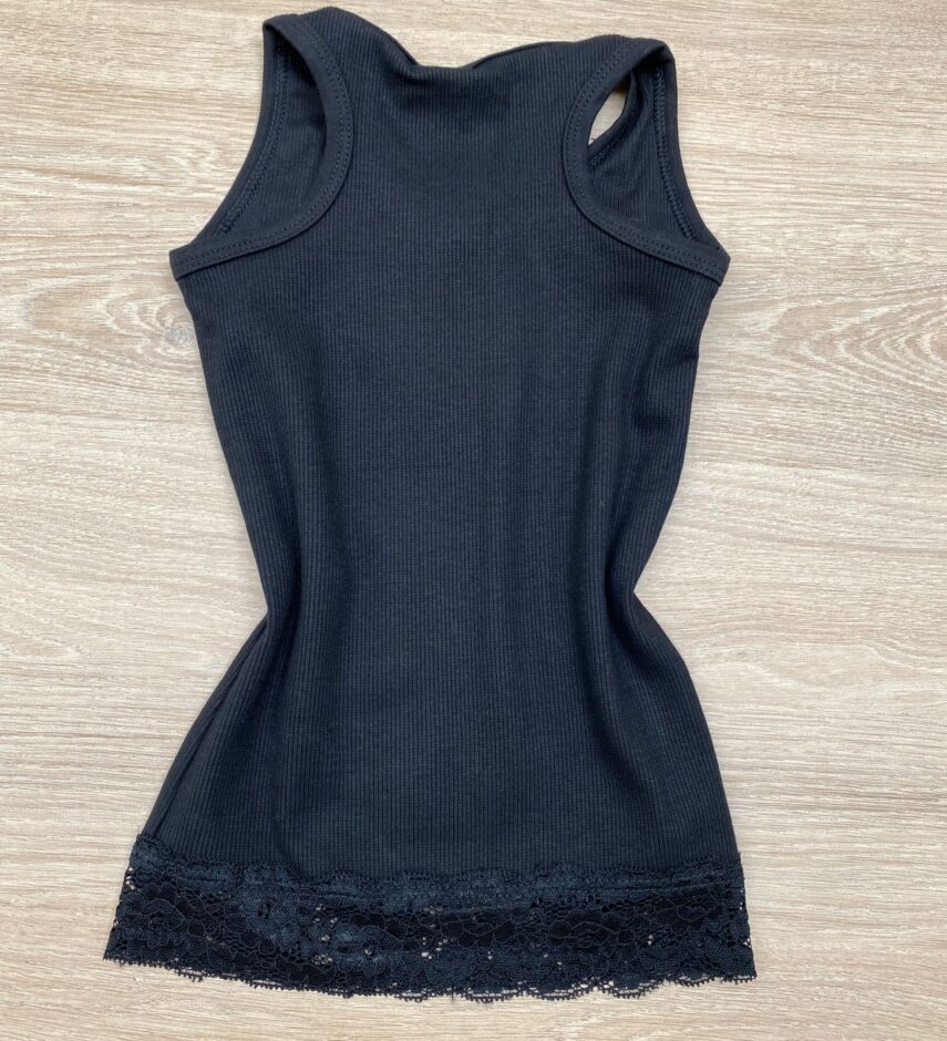 fernandaramoskids com br Blusa Regata Infantil Feminina Tradicional Preta Detalhe em Renda 2