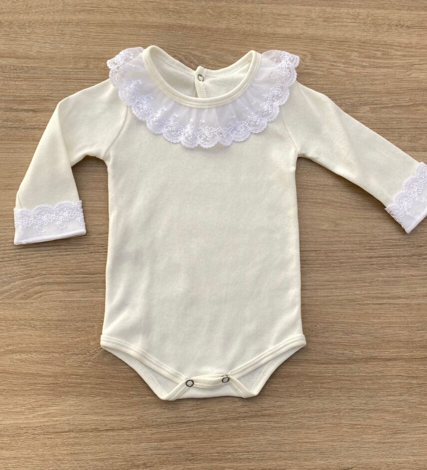 fernandaramoskids com br Body Infantil Feminino Manga Longa com Detalhe Off White 2