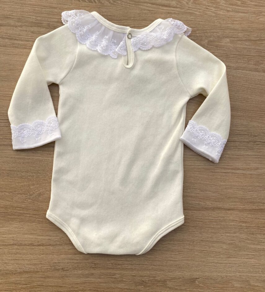 fernandaramoskids com br Body Infantil Feminino Manga Longa com Detalhe Off White 3