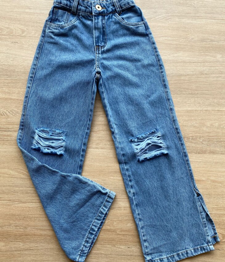 Calça Jeans Infantil Feminina com Destroyed Lavagem Clara Fernanda Ramos Kids