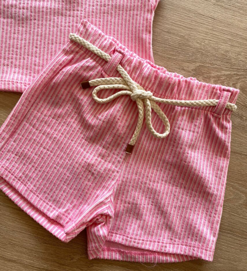 fernandaramoskids com br Conjunto Infantil Feminino Blusa Cropped e Short com Amarração 2