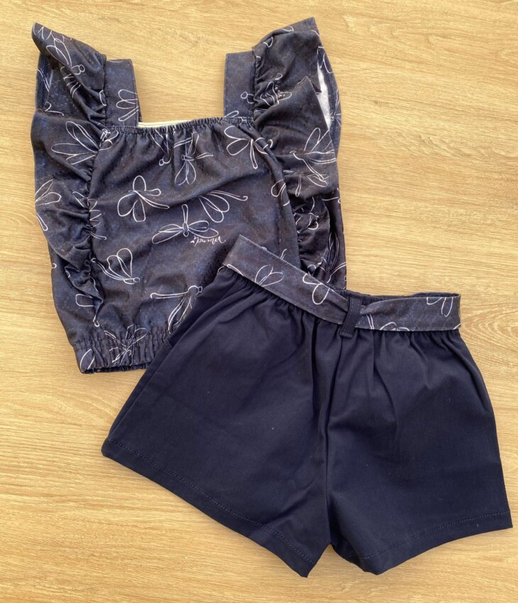fernandaramoskids com br Conjunto Infantil Feminino Blusa Cropped Estampa e Short Azul Marinho 4