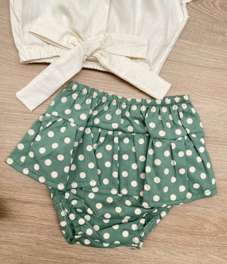 fernandaramoskids com br Conjunto Infantil Feminino Blusa Cropped Nude e Calcinha Poá Verde 2